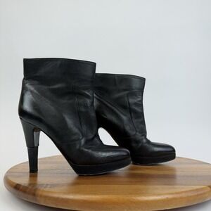 Womens Chanel Black Leather Platform Heeled‎ Pull On Short Ankle Boots Size 38.5